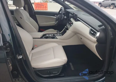 2025 Genesis G70 2.5T Rwd from USA, damaged, VIN KMTG34SC4SU150842